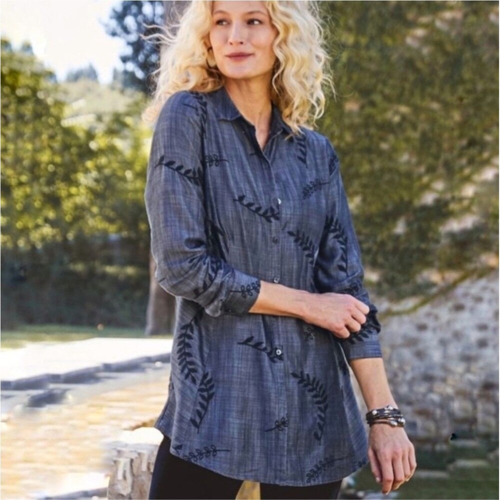 Soft Surroundings Gray Heather Embroidered Button Papyrus Tunic Large Chambray‎